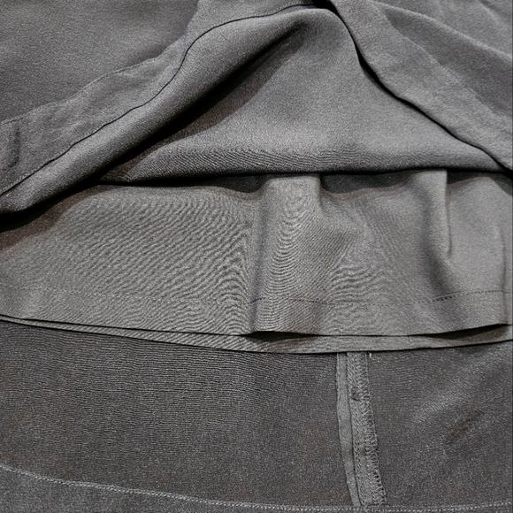 Madewell Silk Pull-on Above The Knee Black Skirt With Pockets Size M - Picture 5 of 6